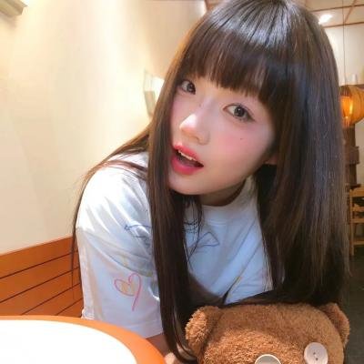 伴游女王 焦点图