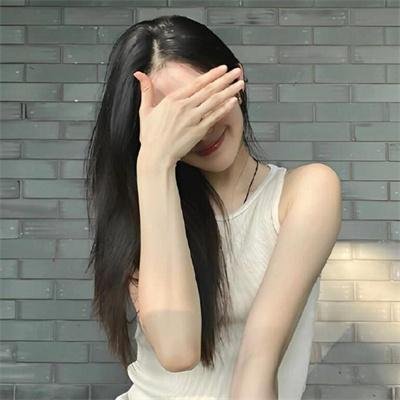 松树谷 海报